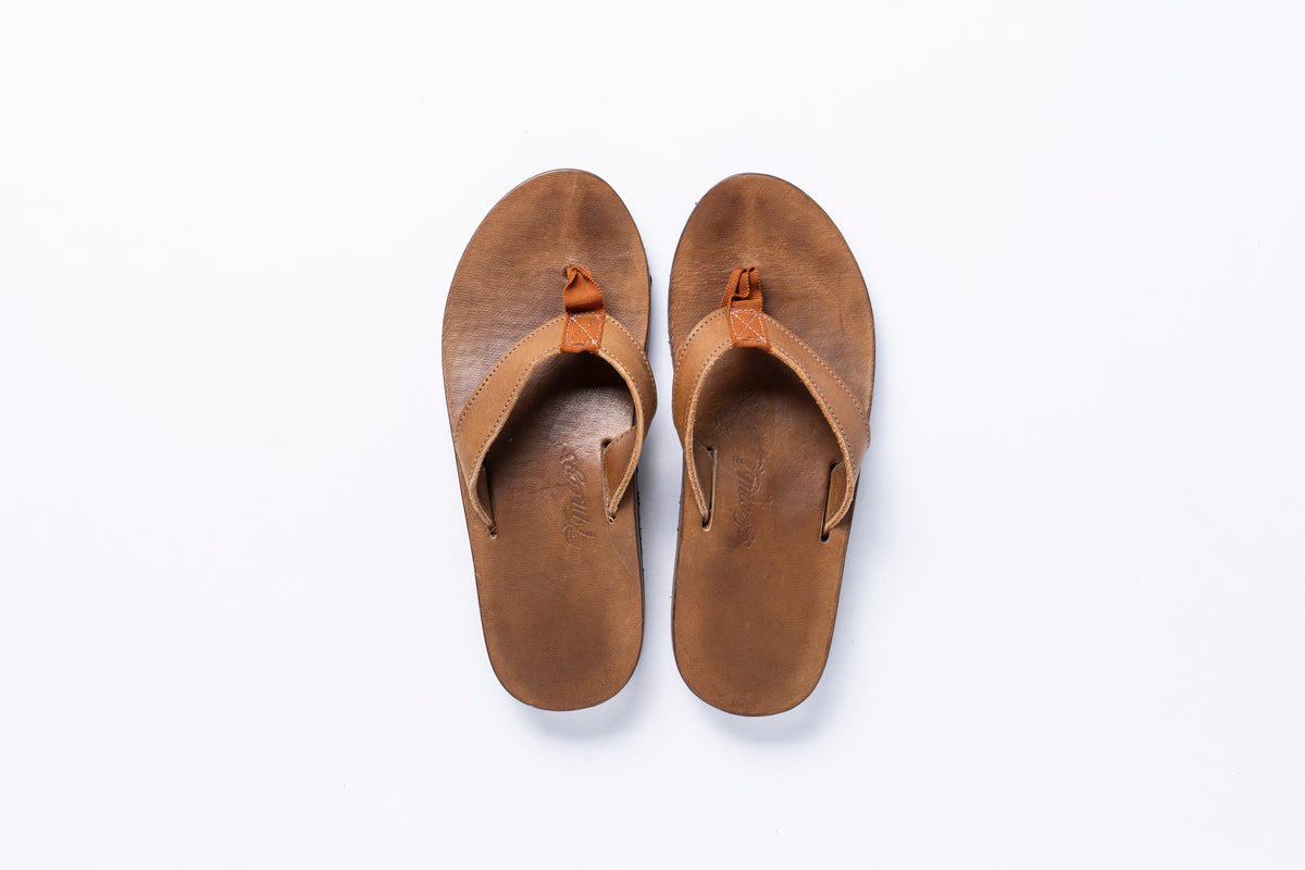 LEATHER ARCHED SANDAL